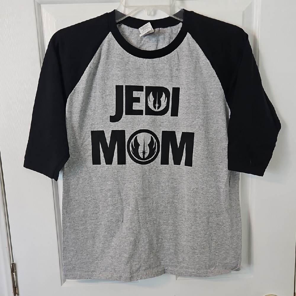 Gildan Black and Gray 3/4  Sleeve Tee Jedi Mom